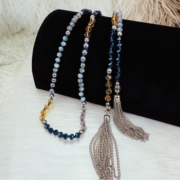 Gorgeous versatile long multicolor reflective bead Silvertone fringe necklace
